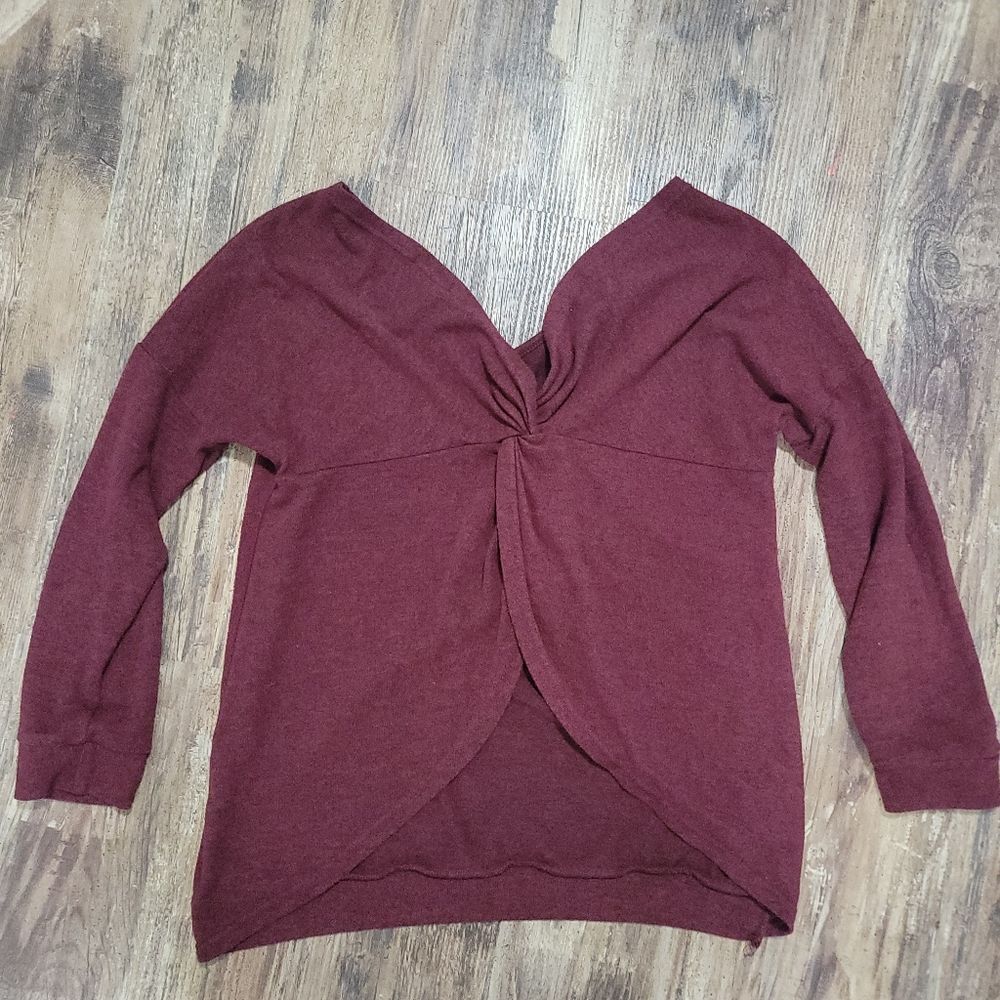 Amaryllis Heather Burgundy Off-Shoulder Open Back Sweater Women's Size M… - Picture 3 of 3